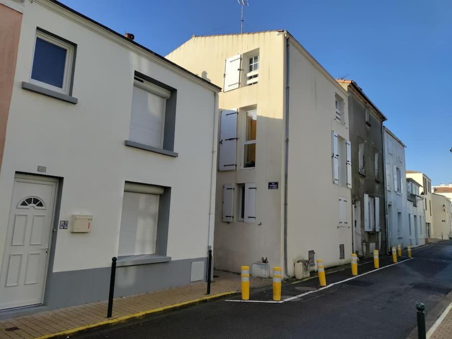 Le Cosy T2 Hypercentre ! Parking Inclus Et La Plage A 2 Min ! Les Sables-dʼOlonne Екстериор снимка